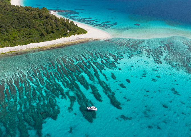写真：座間味島でのアクティビティ